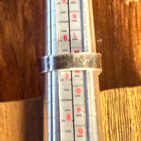 Vintage Navajo Sterling Silver and Turquoise Ring, Size 6.75 - Picture 8 of 9